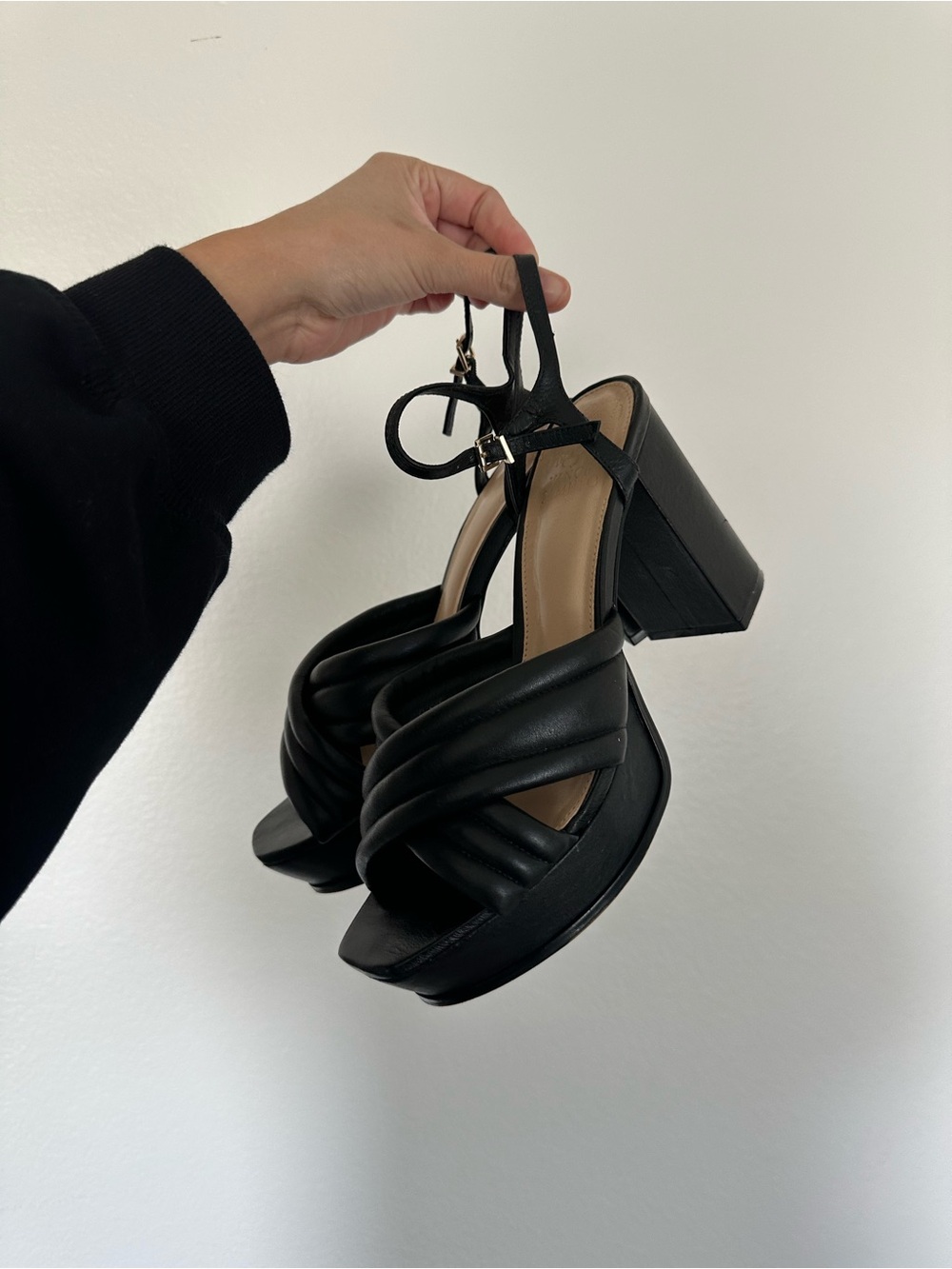 Vince Camuto Black Quilted Platform Block-Heel Sandals